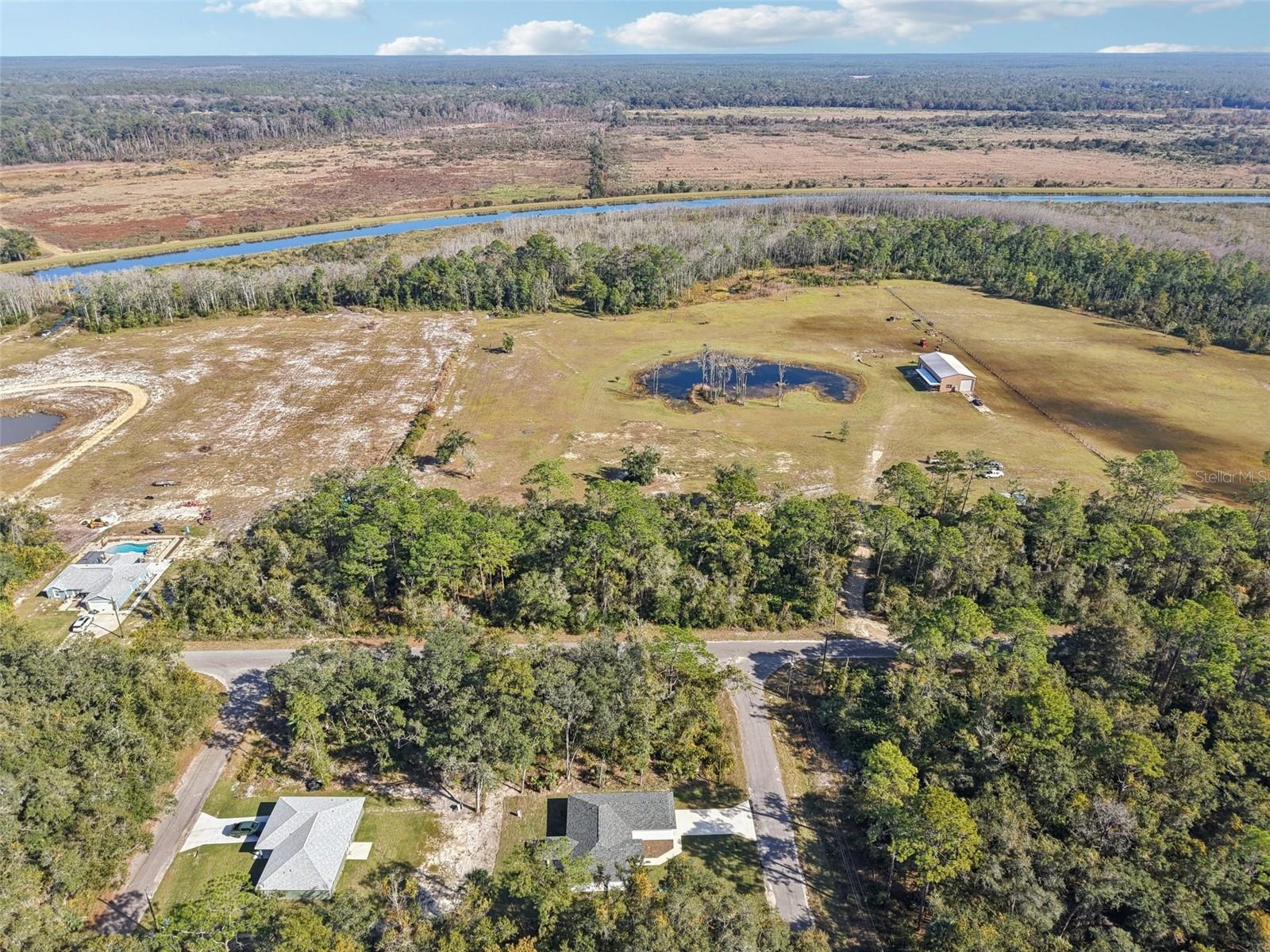 SILVER SPGS SHORES UN #44 - Residential