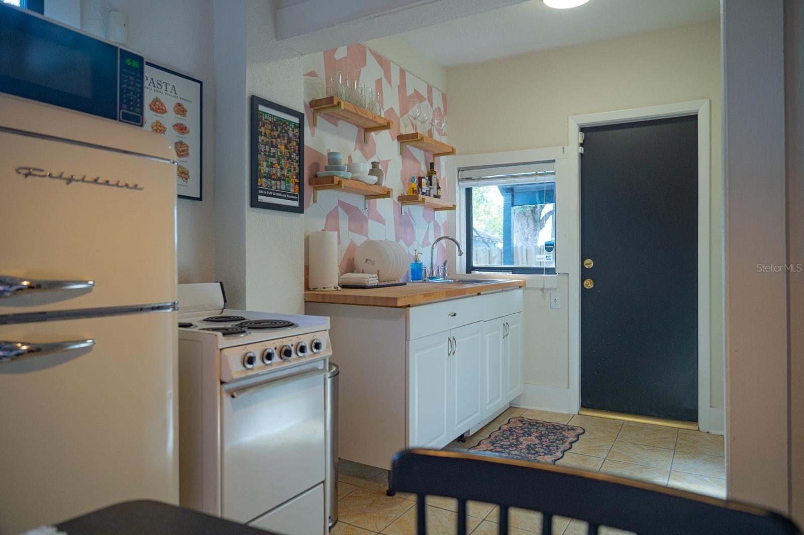 GROVES SUB - Residential Income