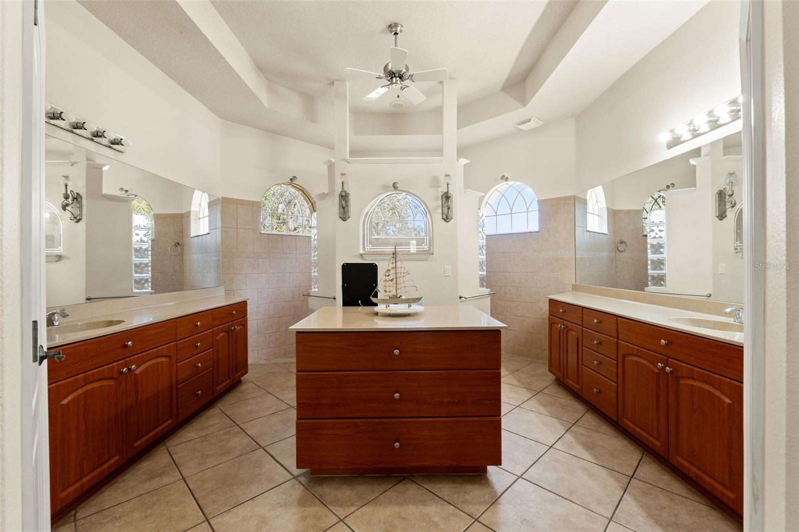 WOODLAND WATERS PH 4 - Residential