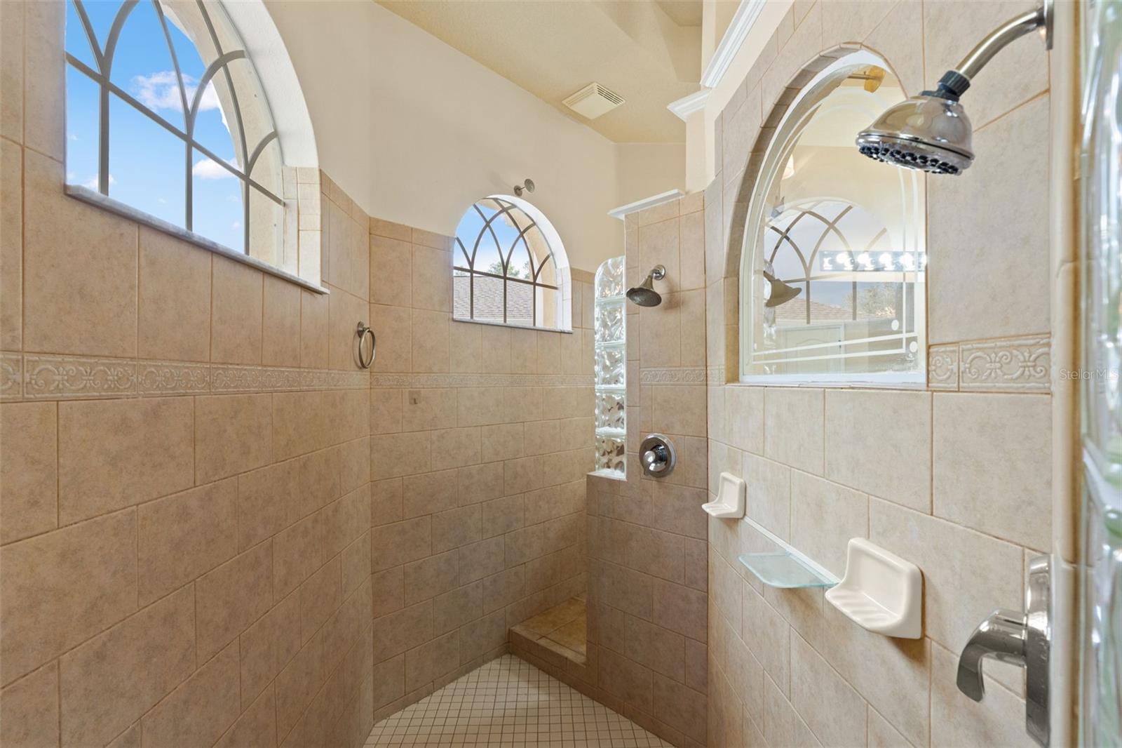 WOODLAND WATERS PH 4 - Residential