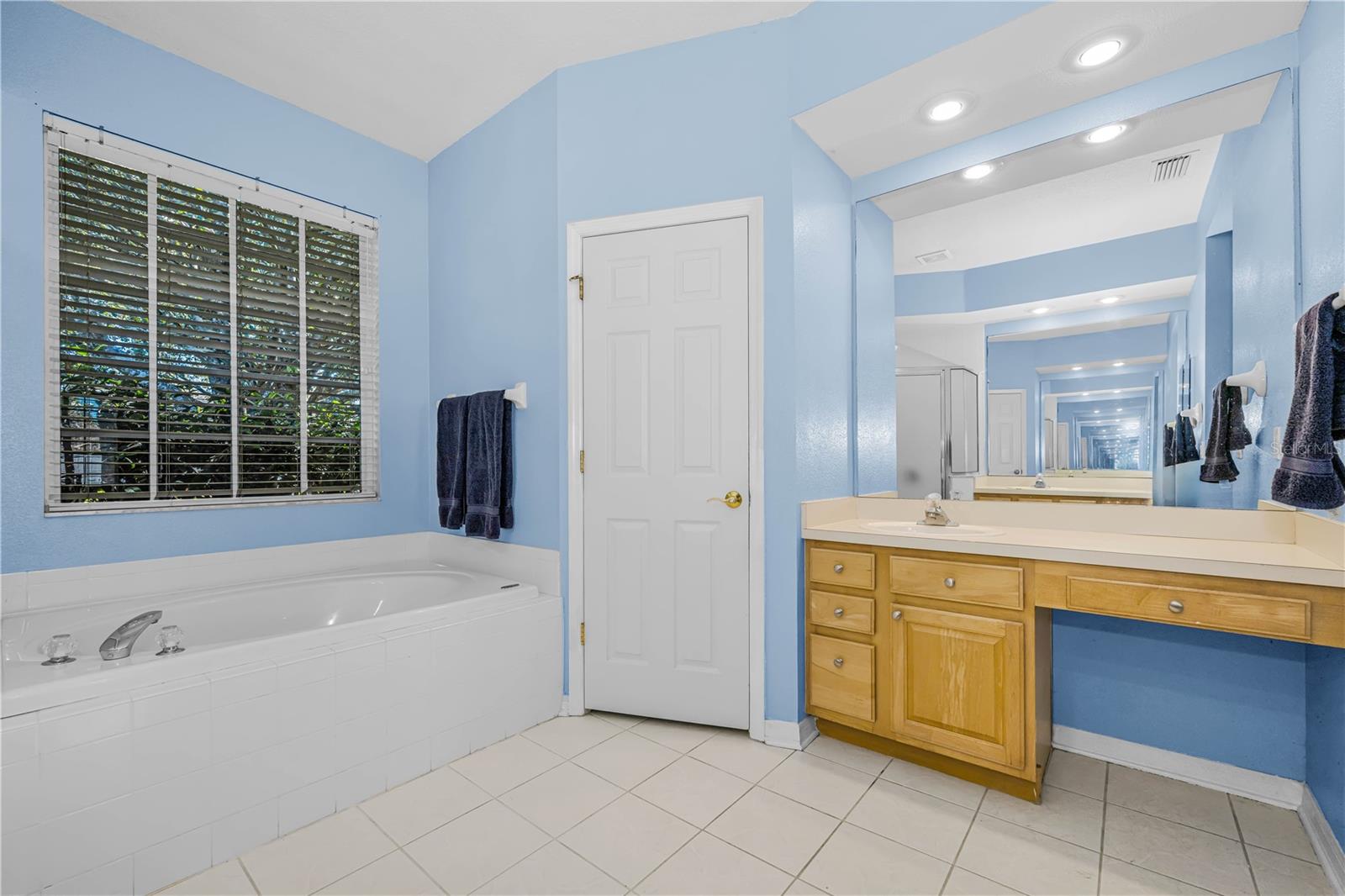 BLOOMINGDALE SEC CC PH - Residential