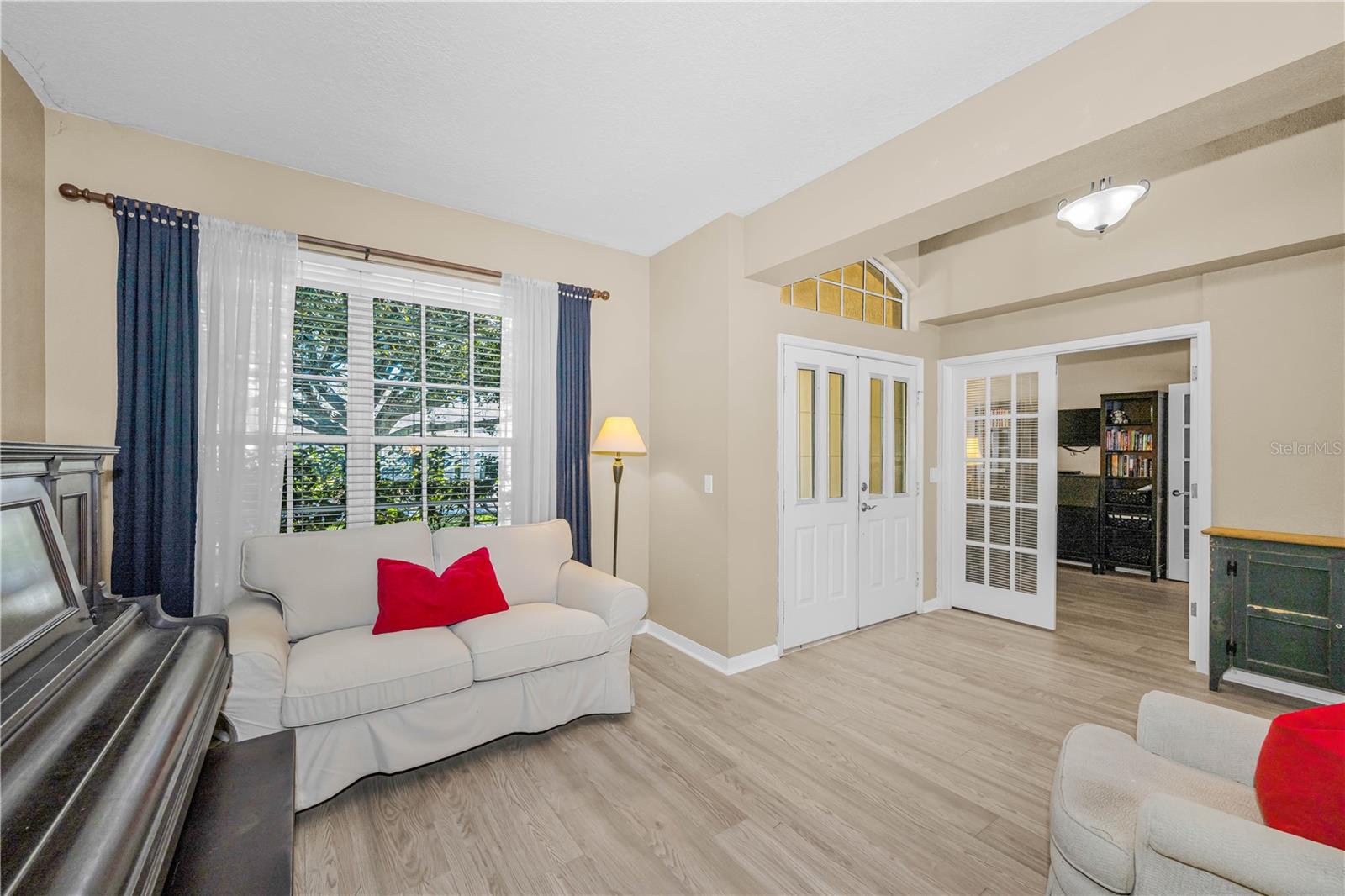 BLOOMINGDALE SEC CC PH - Residential