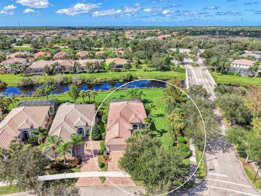 Photo of 5882 Benevento Drive, Sarasota, FL 34238 (MLS # A4710345)