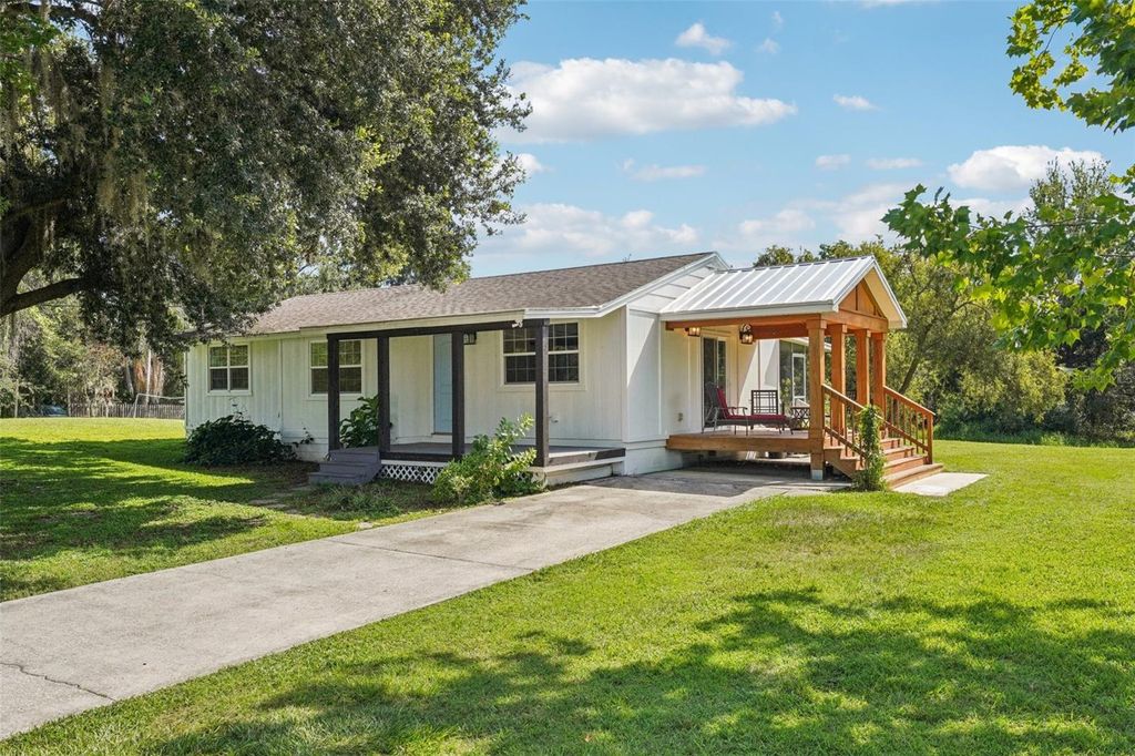 Photo of 3628 Foxwood Boulevard, Wesley Chapel, FL 33543 (MLS # TB8406876)