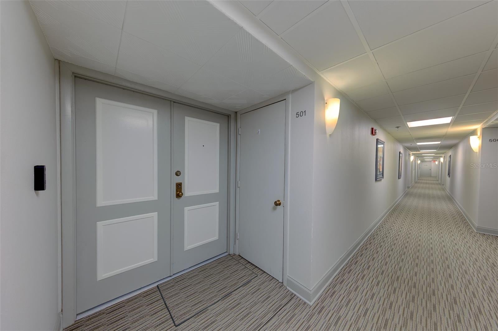 1460 GULF BOULEVARD 501