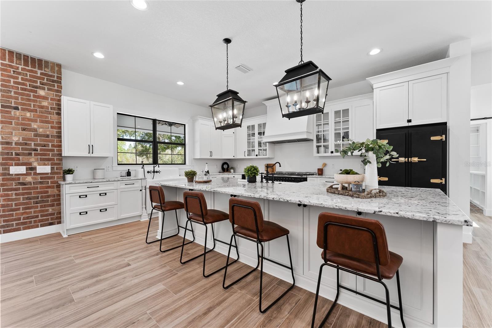 KEYSTONE MEADOW II - Residential