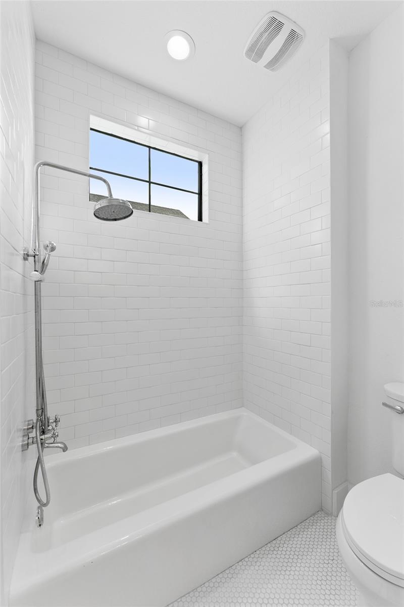 KEYSTONE MEADOW II - Residential