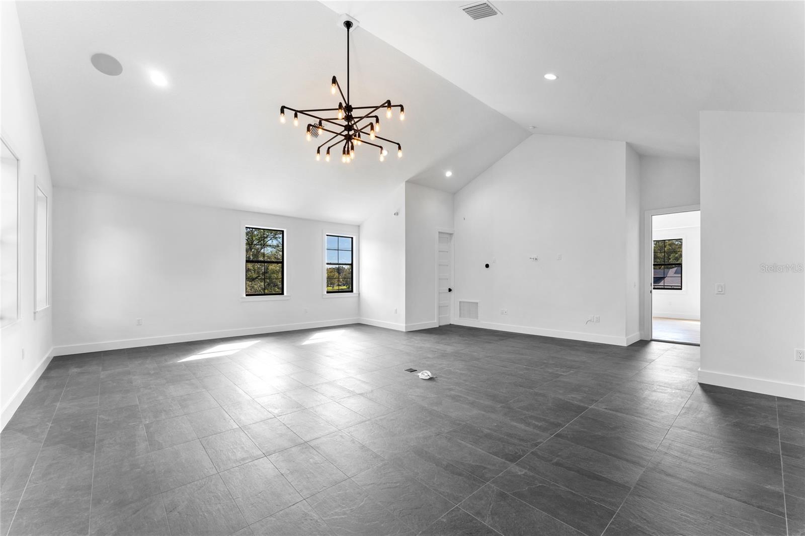 KEYSTONE MEADOW II - Residential