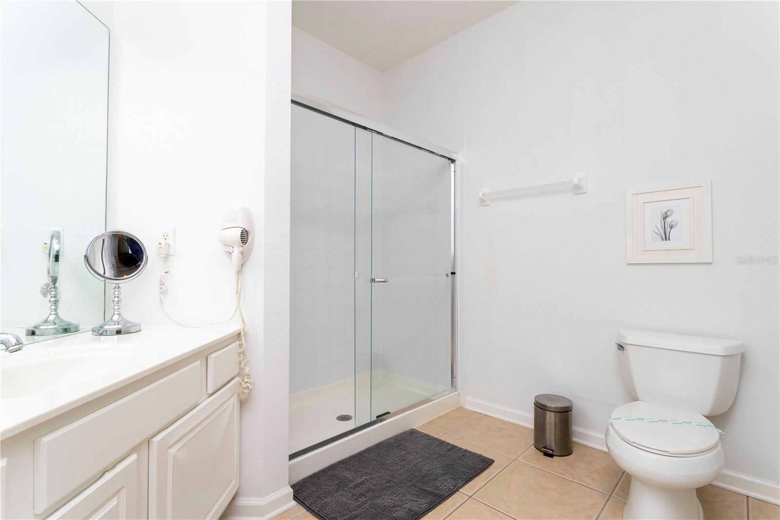 VISTA CAY AT HARBOR SQUARE CONDO PH 8 - Residential