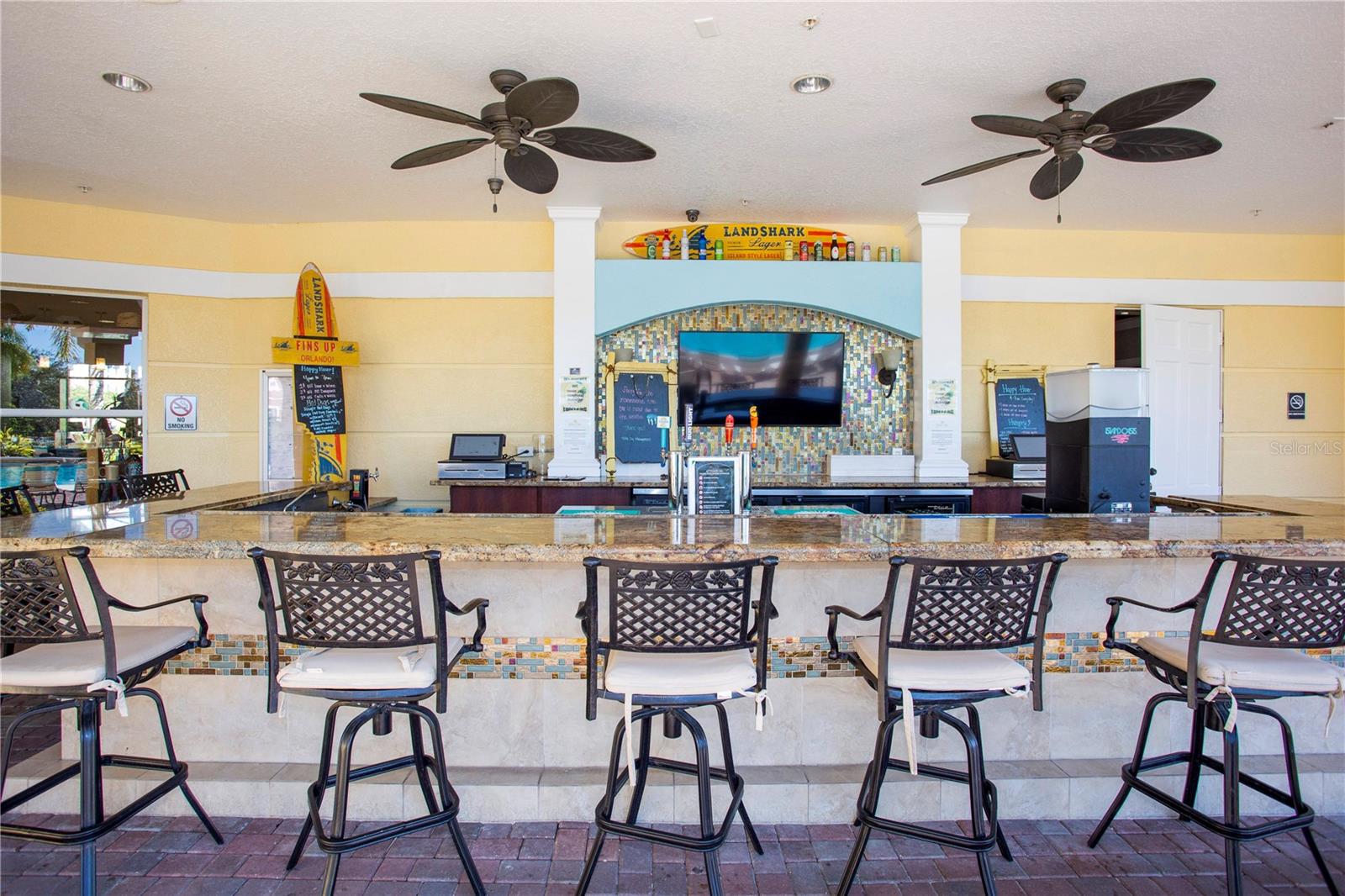 VISTA CAY AT HARBOR SQUARE CONDO PH 8 - Residential