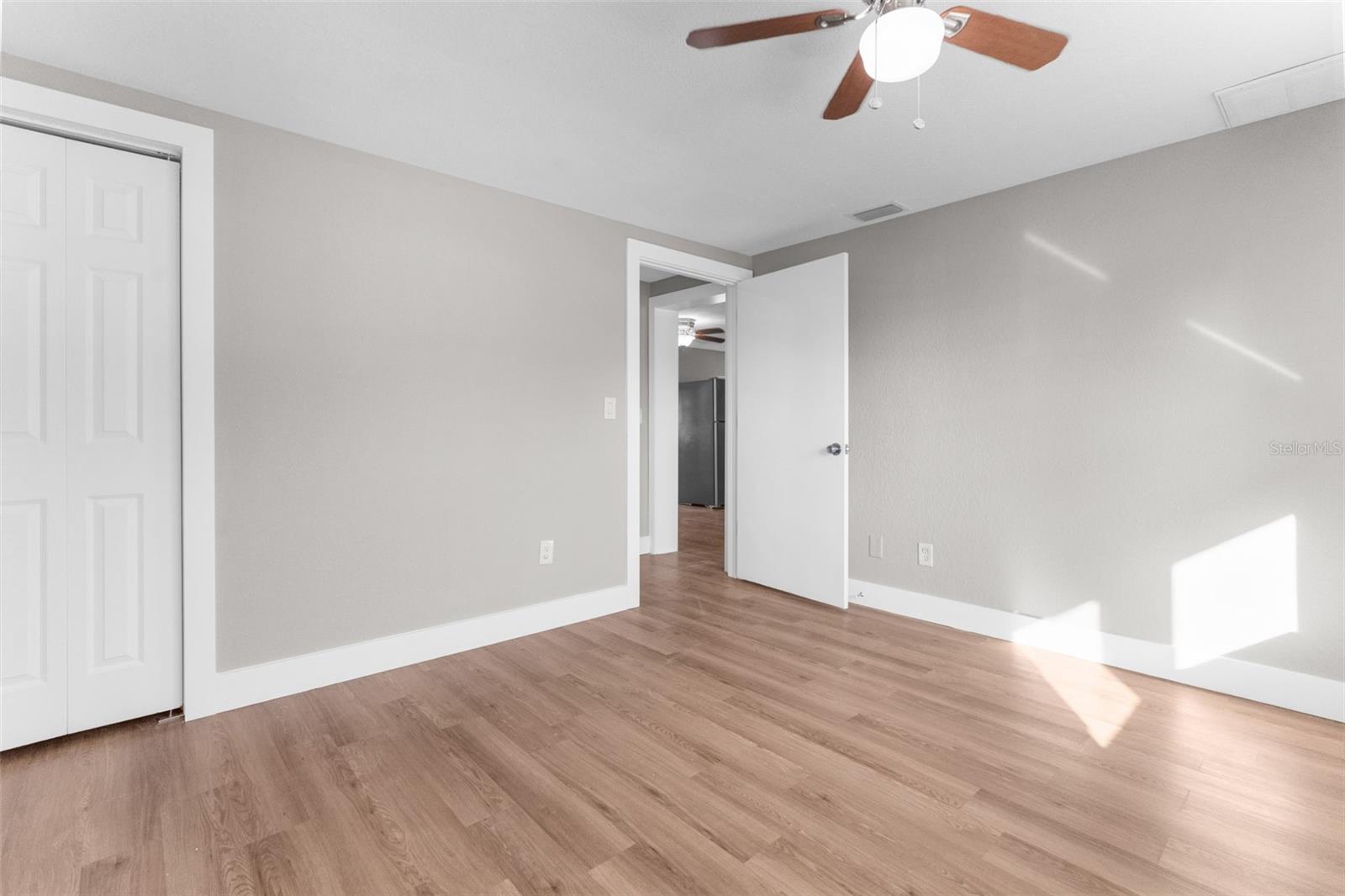 BEACON SQUARE - Residential