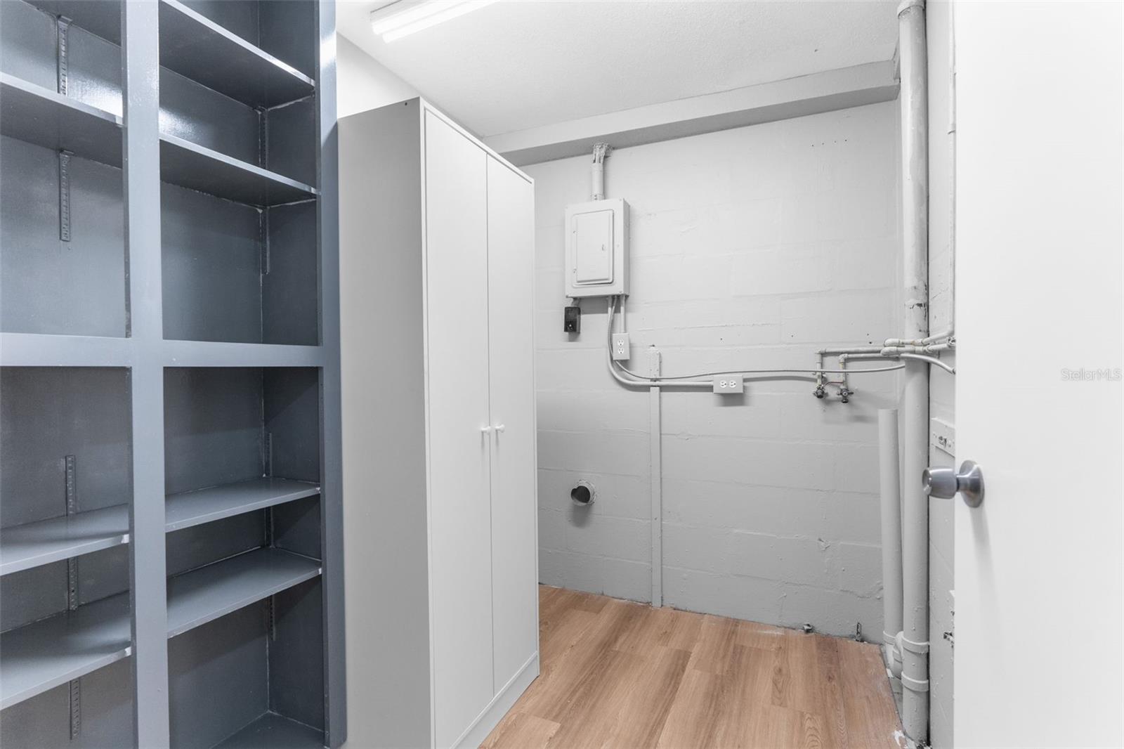 BEACON SQUARE - Residential