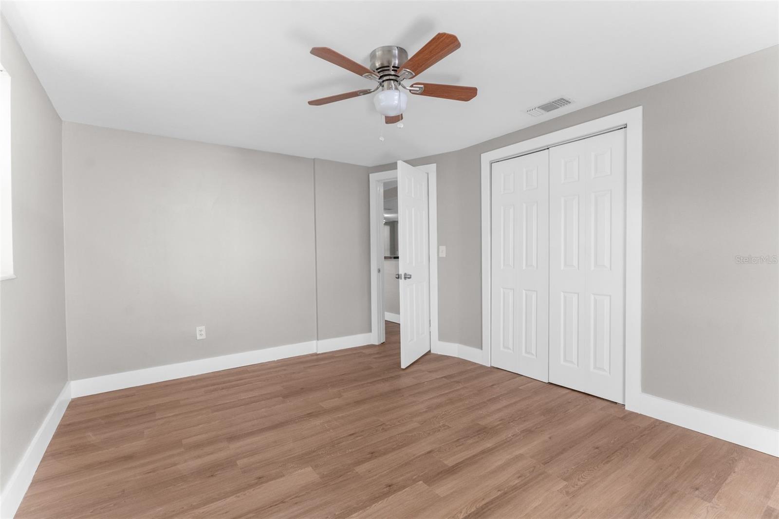 BEACON SQUARE - Residential