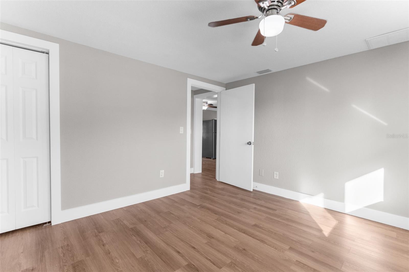 BEACON SQUARE - Residential