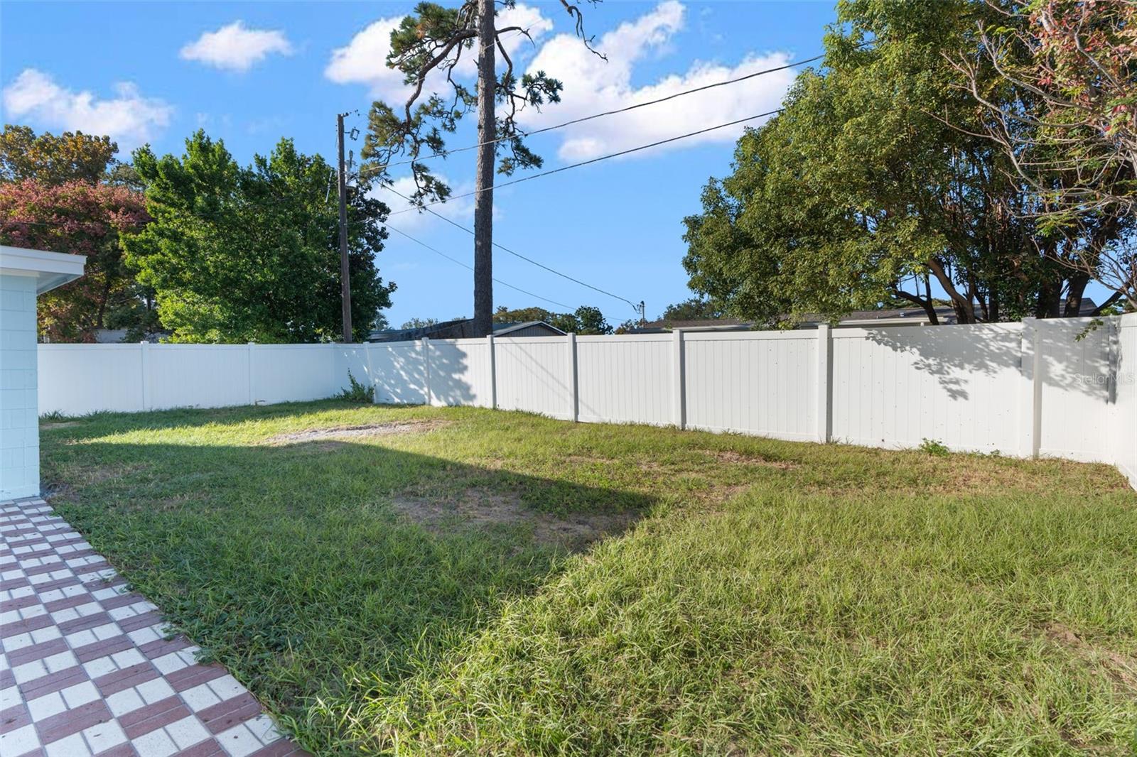 BEACON SQUARE - Residential