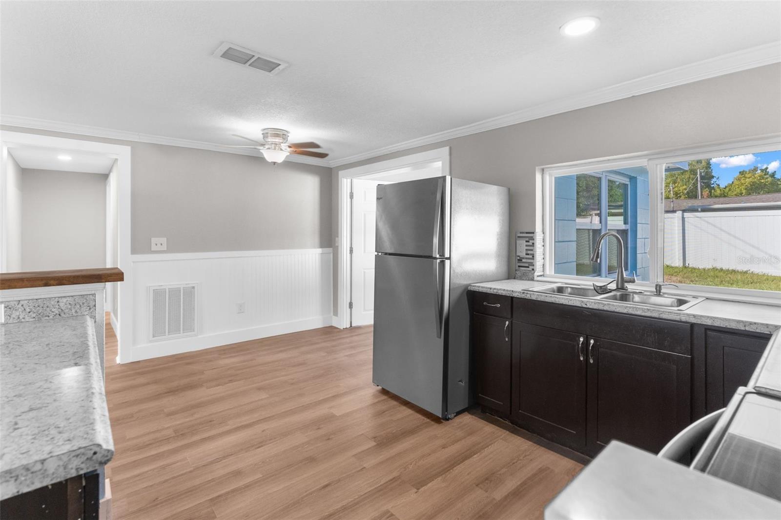 BEACON SQUARE - Residential