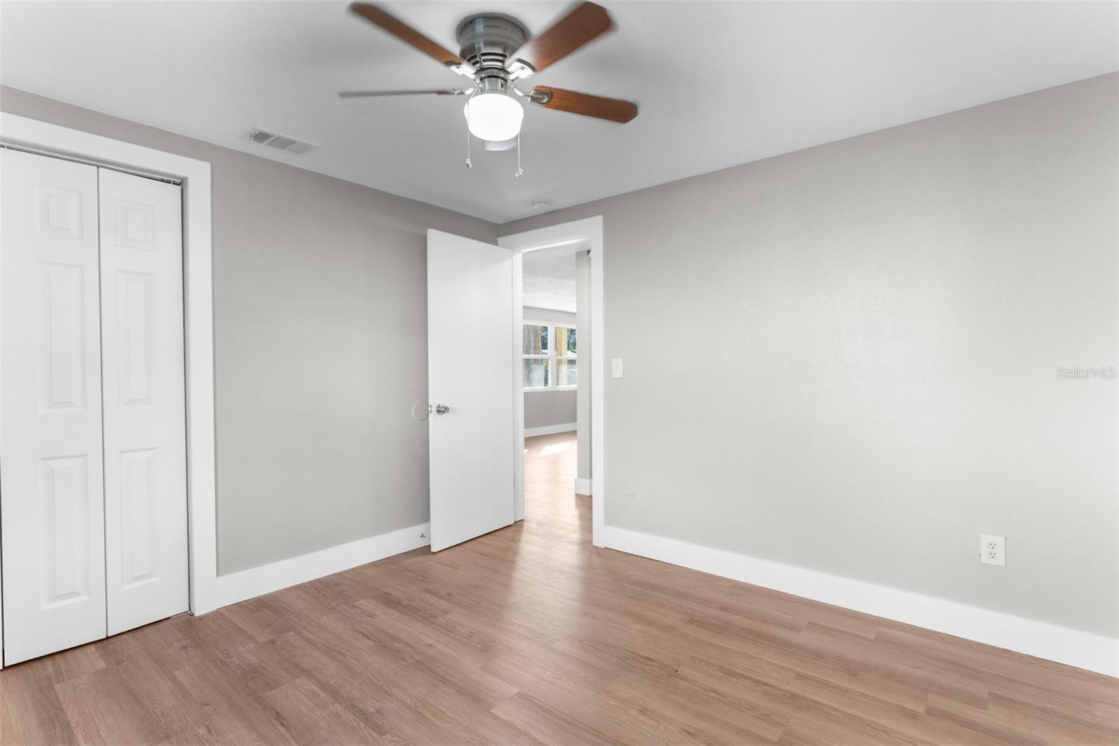 BEACON SQUARE - Residential