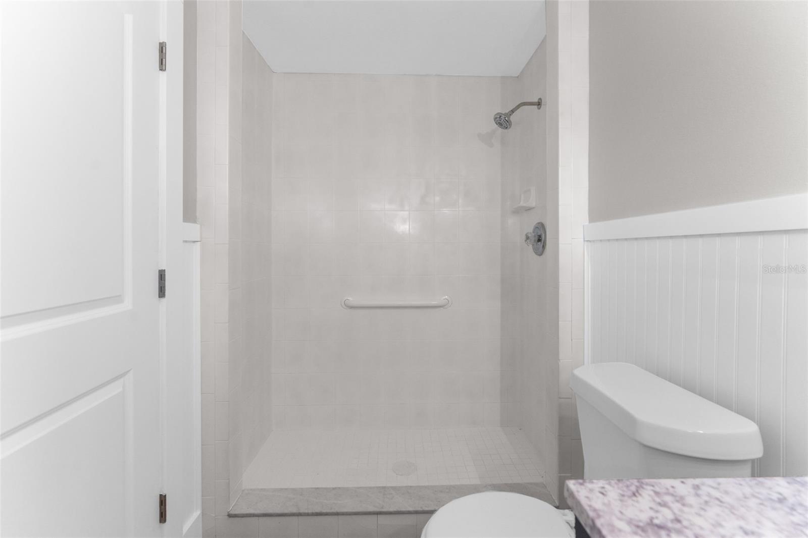 BEACON SQUARE - Residential