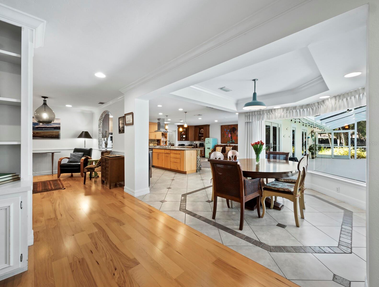 HIDDEN HARBOR - Residential