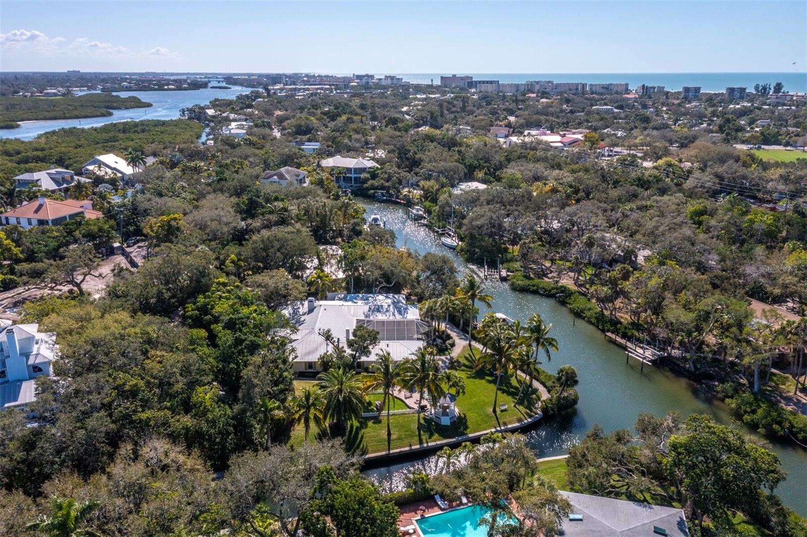 HIDDEN HARBOR - Residential