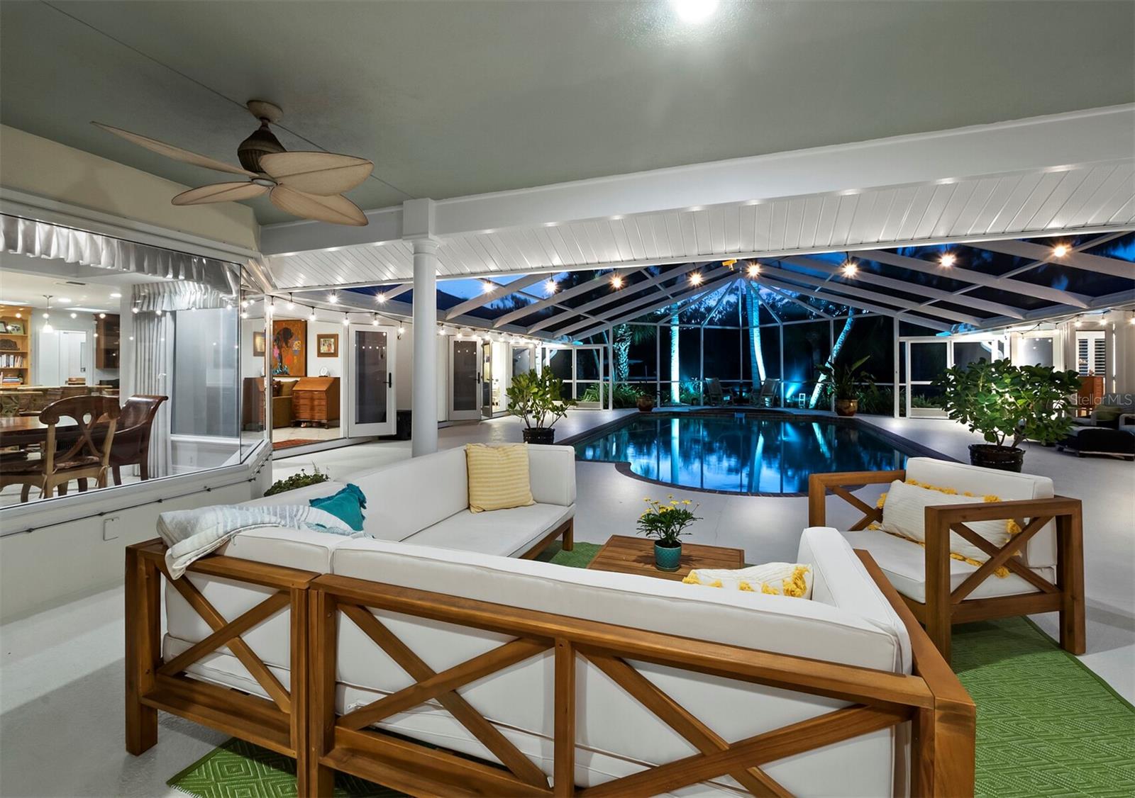 HIDDEN HARBOR - Residential