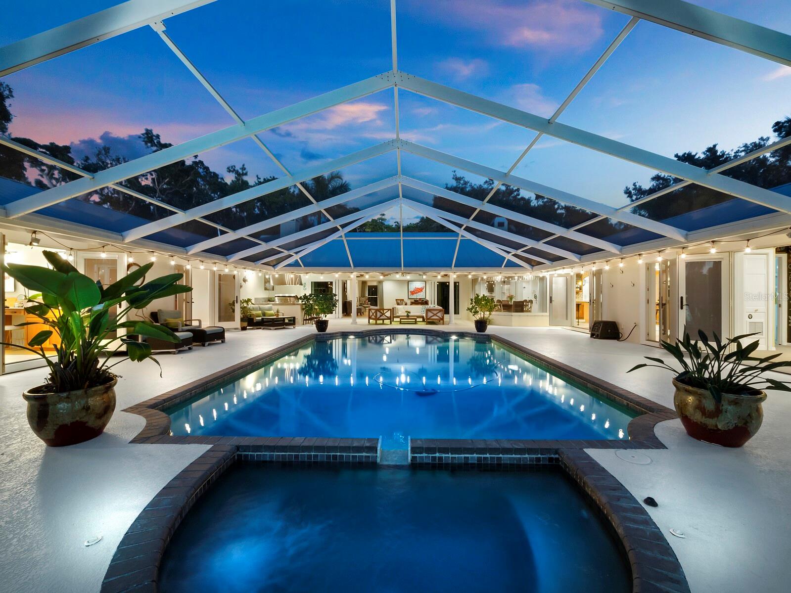 HIDDEN HARBOR - Residential