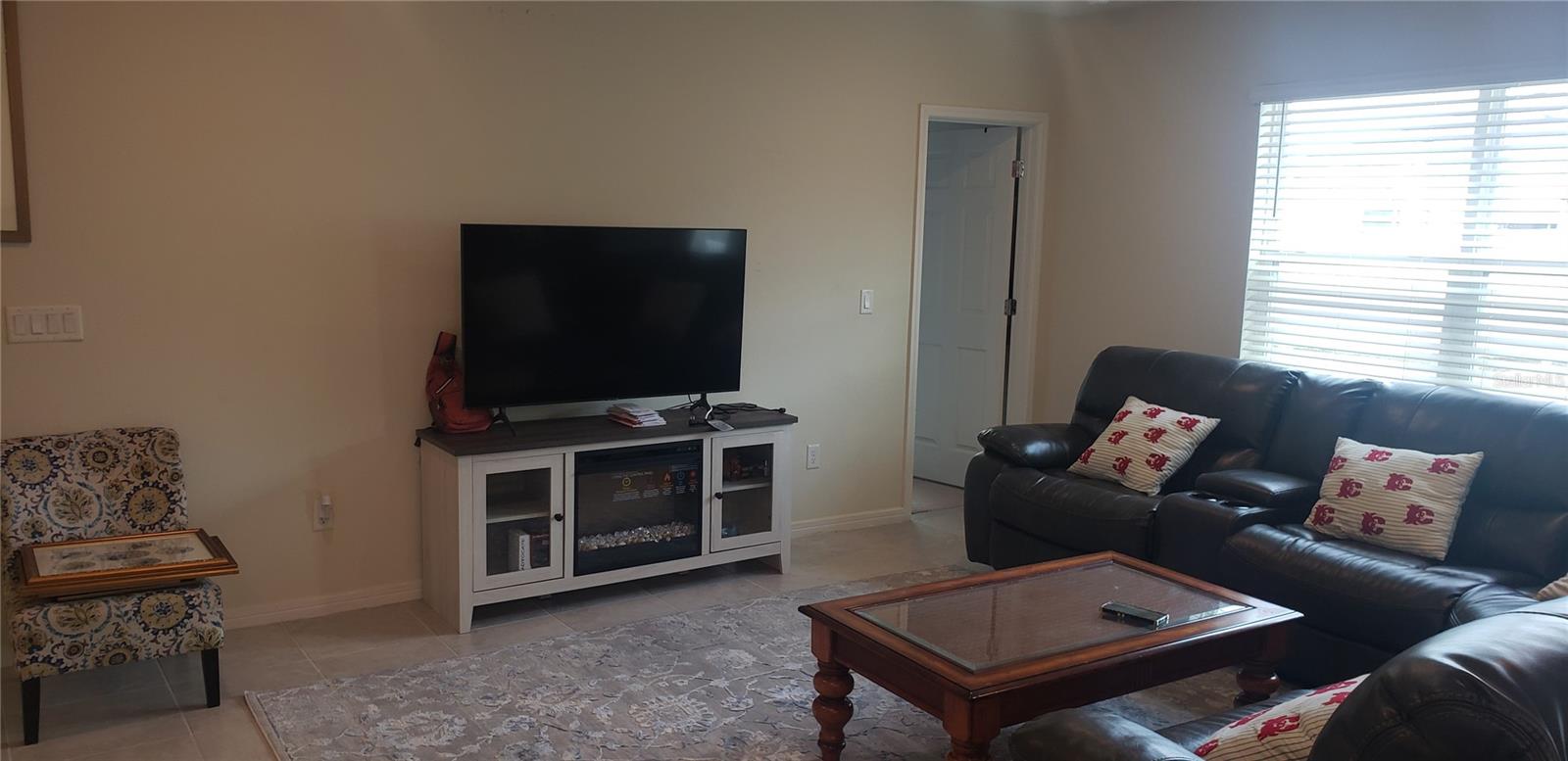 FOREST LAKE PH 1 - Residential Lease