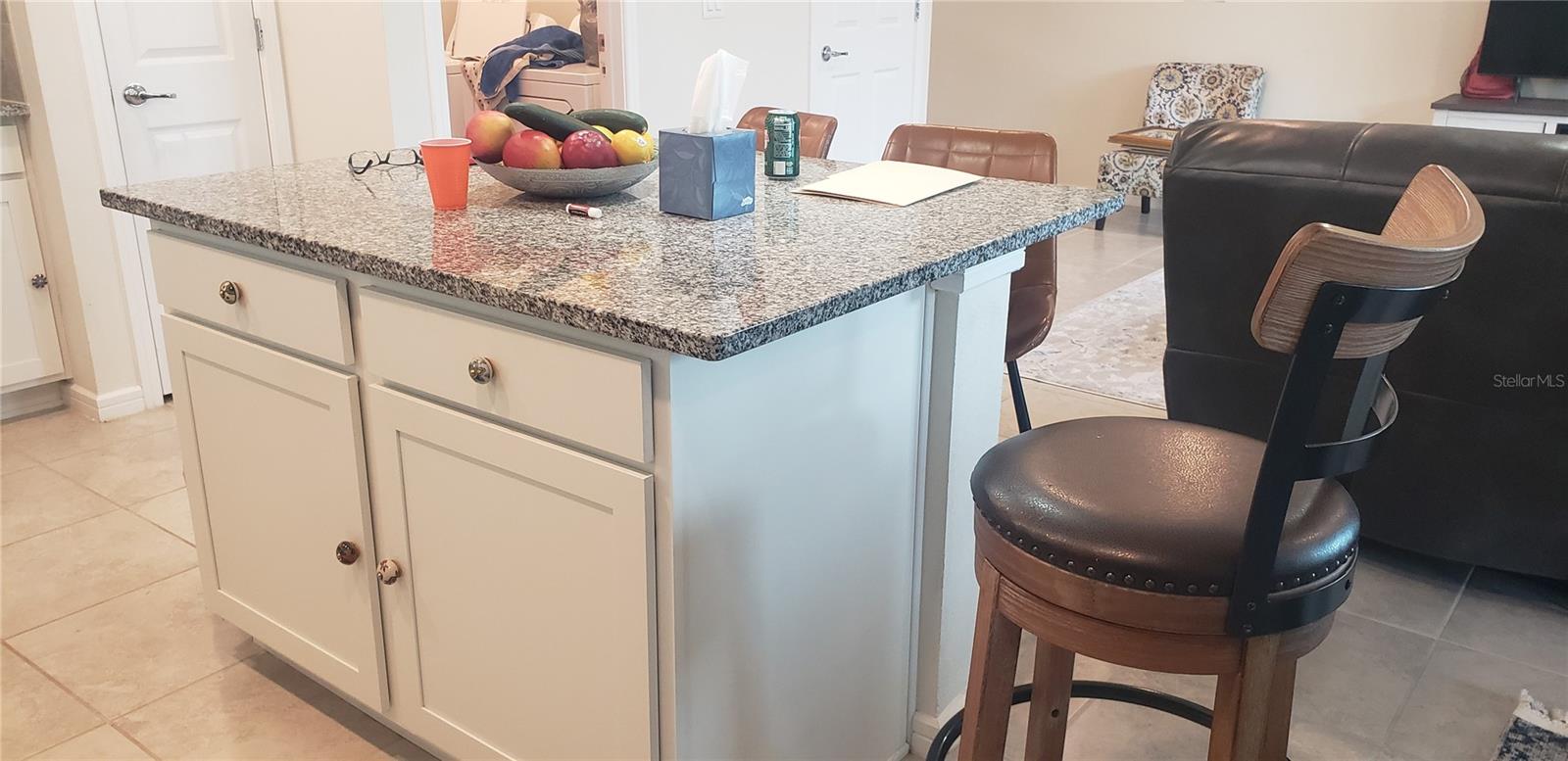 FOREST LAKE PH 1 - Residential Lease
