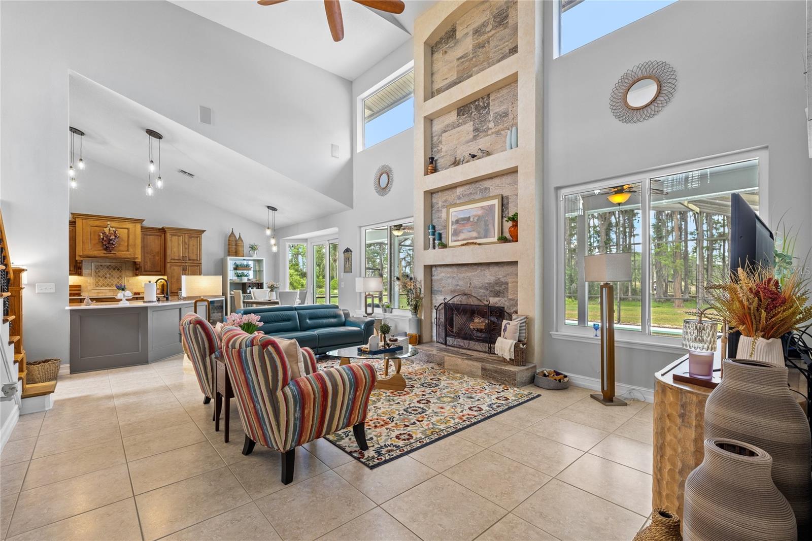 GROVELAND FARMS 17-23-25 - Residential