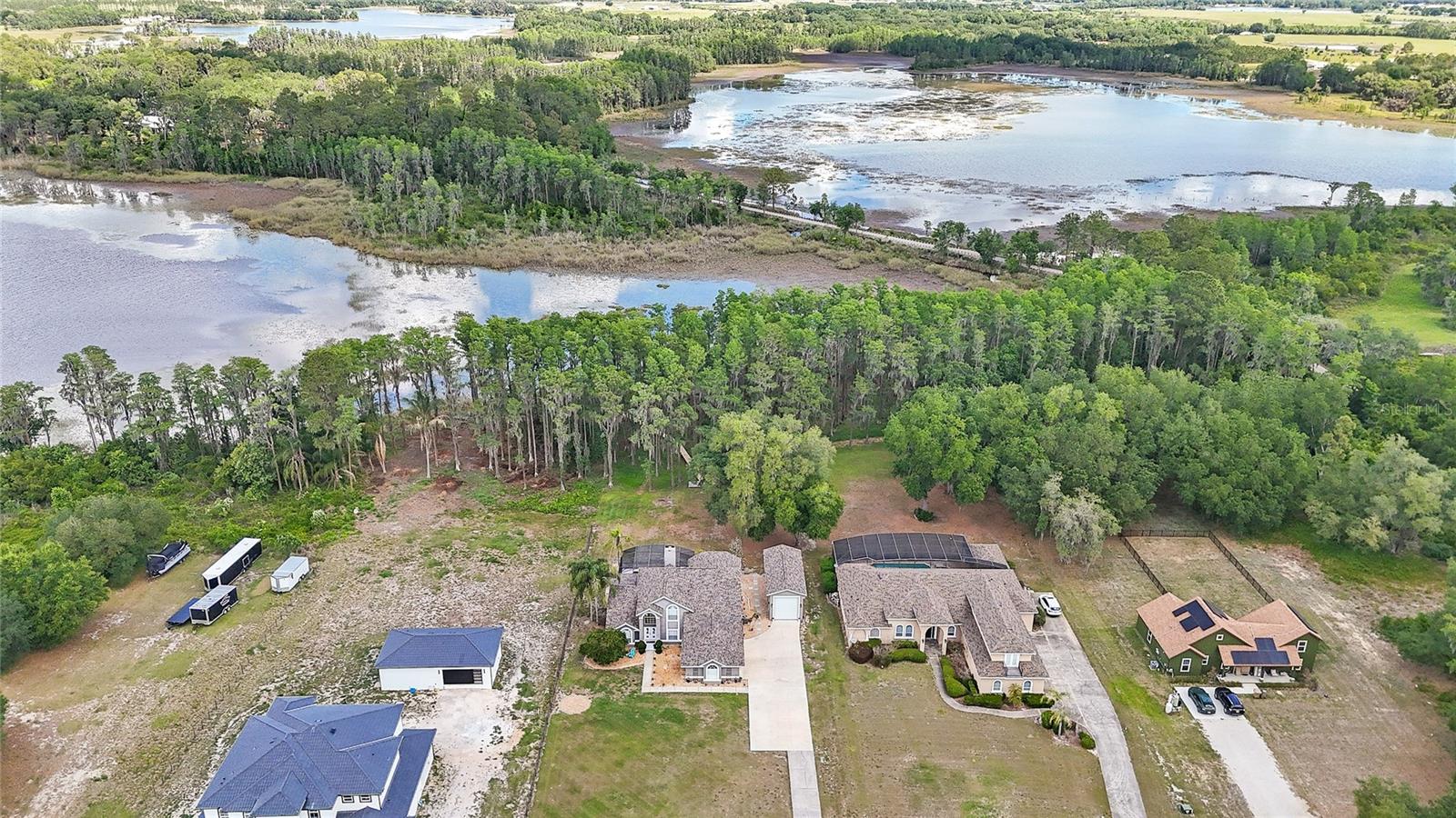 GROVELAND FARMS 17-23-25 - Residential