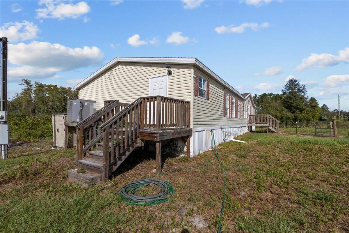 NOT IN A SUBDIVISION - Residential