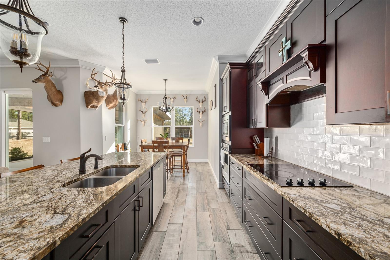 ROLLING HILLS UN 01 - Residential