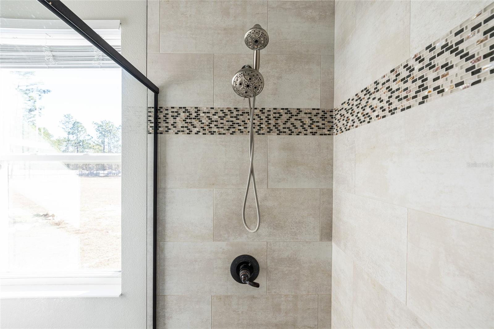 ROLLING HILLS UN 01 - Residential