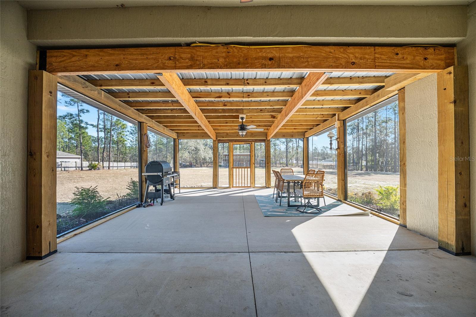 ROLLING HILLS UN 01 - Residential