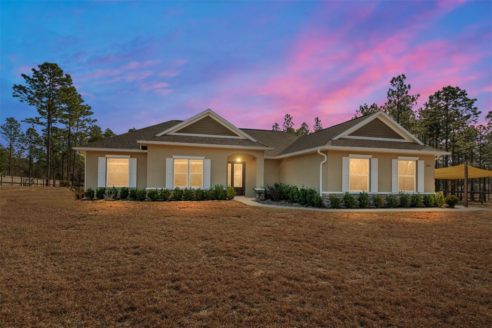 ROLLING HILLS UN 01 - Residential