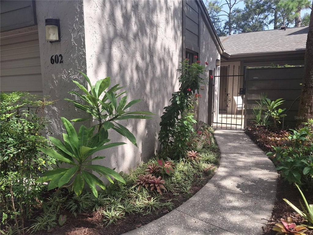 Photo of 602 Woodridge Drive, Casselberry, FL 32730 (MLS # O6423595)