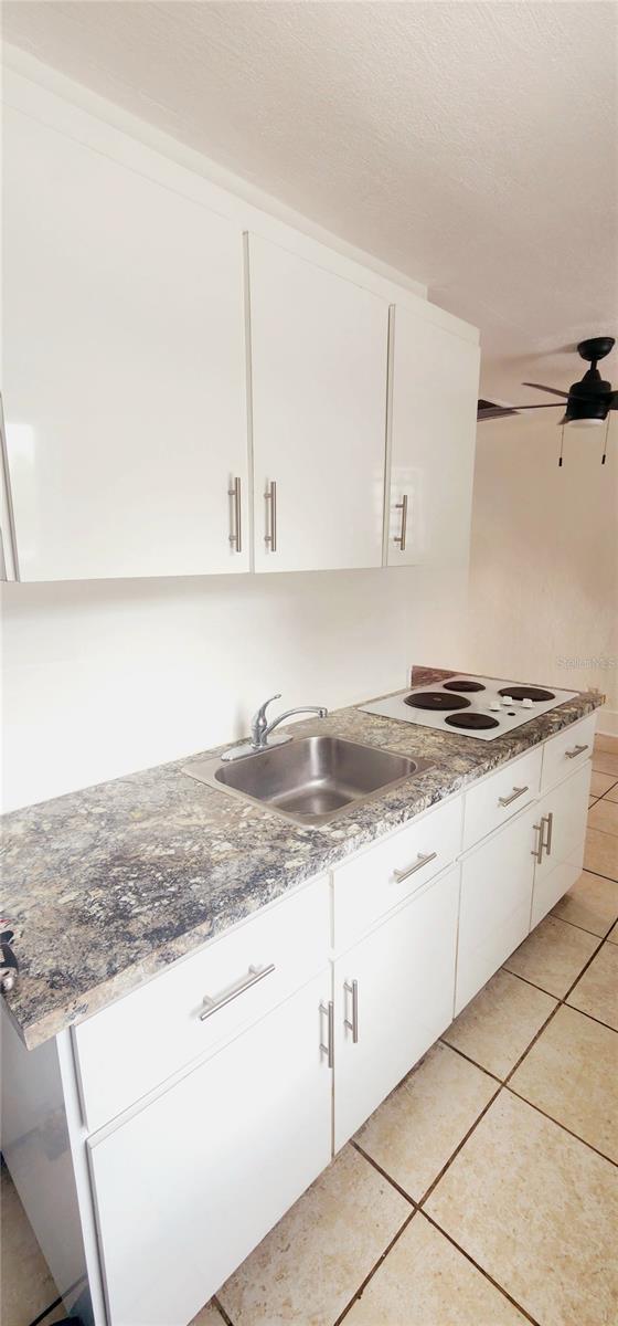 EAST COLLEGE ADD - Residential Lease