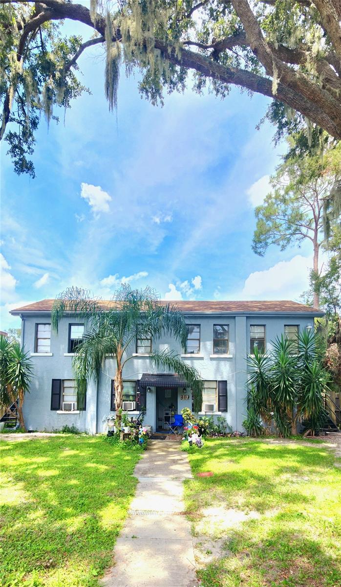 EAST COLLEGE ADD - Residential Lease