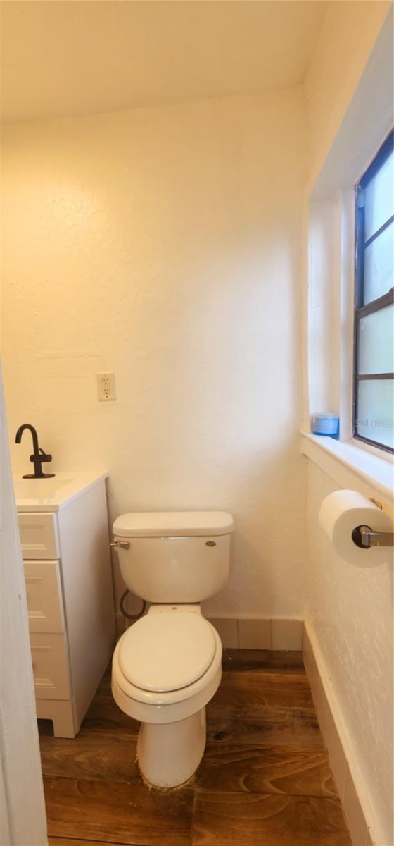 EAST COLLEGE ADD - Residential Lease