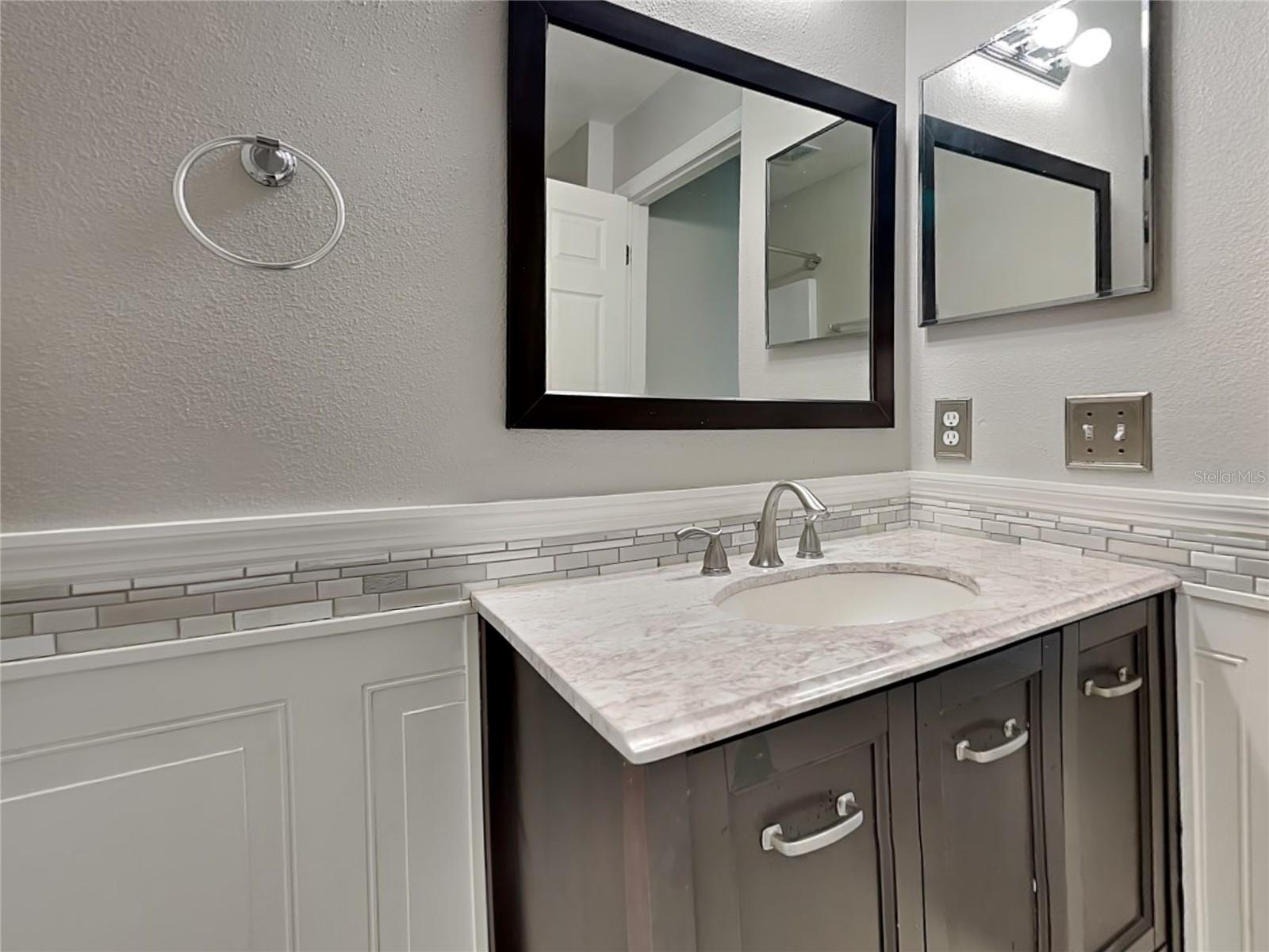 KINGS LAKE PH 2B - Residential Lease