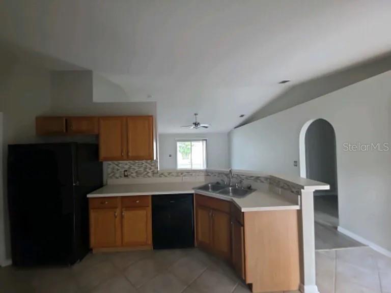 KINGS LAKE PH 2B - Residential Lease