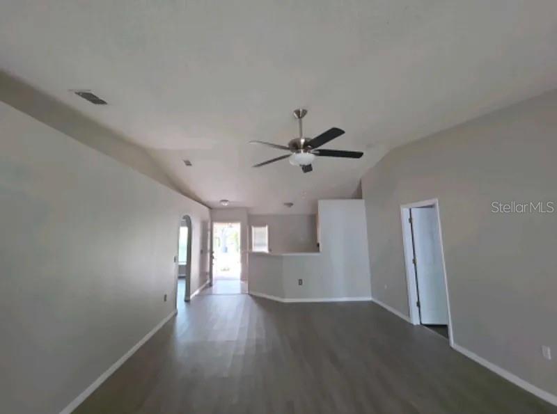 KINGS LAKE PH 2B - Residential Lease