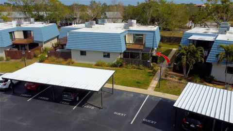 A home in SEMINOLE