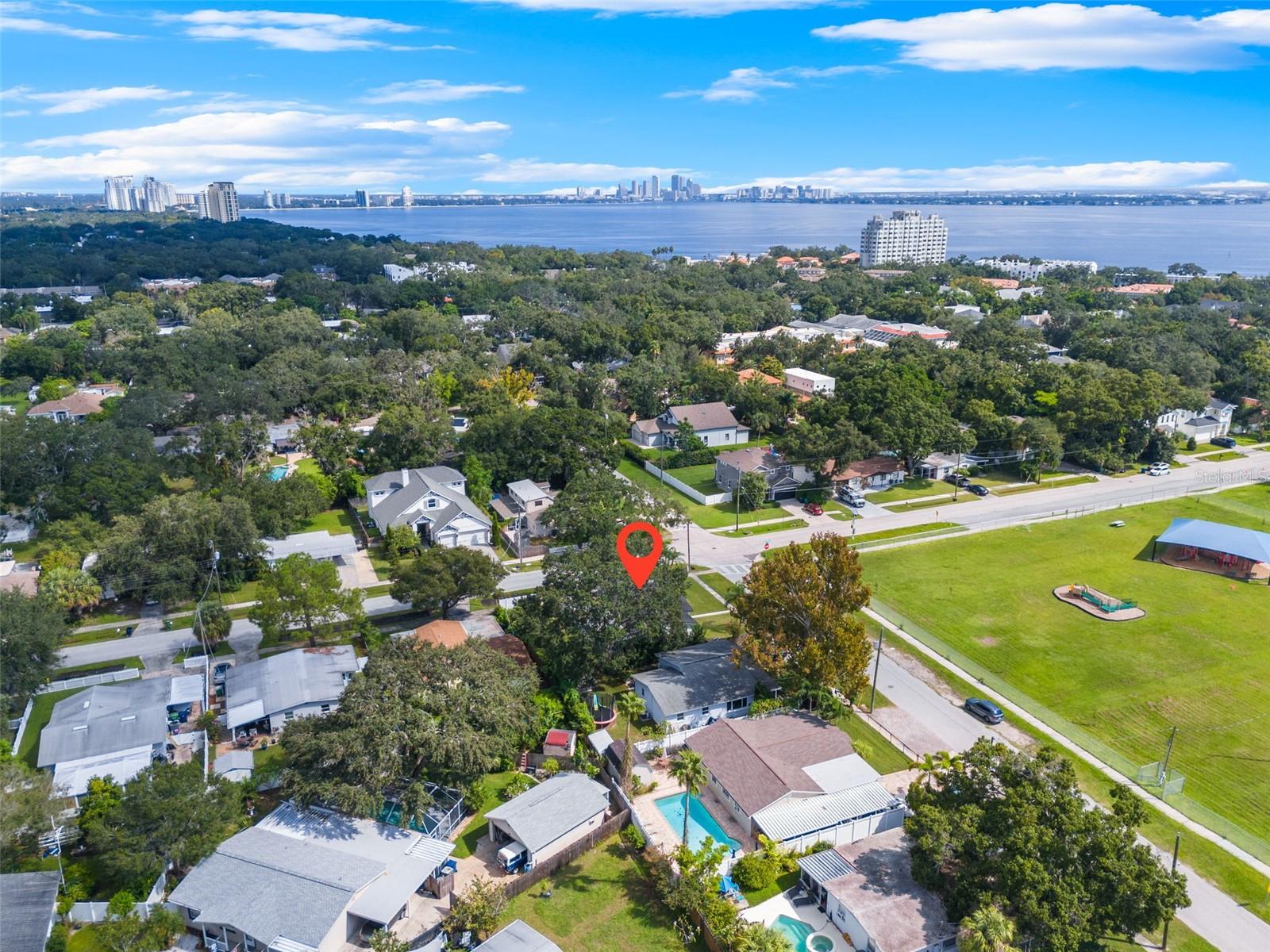 TROPICAL TERRACE UNIT 4 - Residential Lease