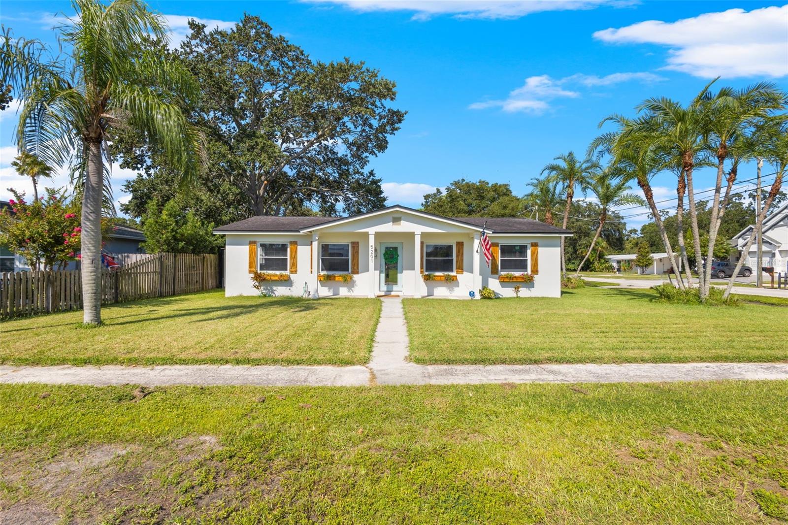 TROPICAL TERRACE UNIT 4 - Residential Lease