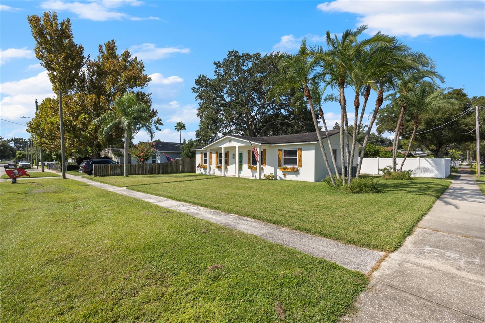 TROPICAL TERRACE UNIT 4 - Residential Lease