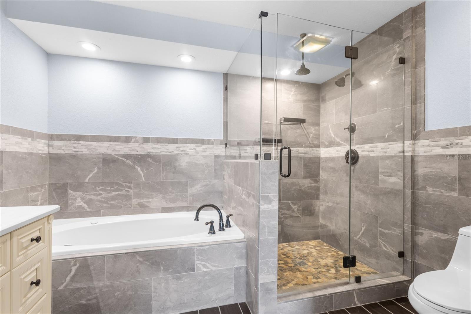 TROPICAL TERRACE UNIT 4 - Residential Lease