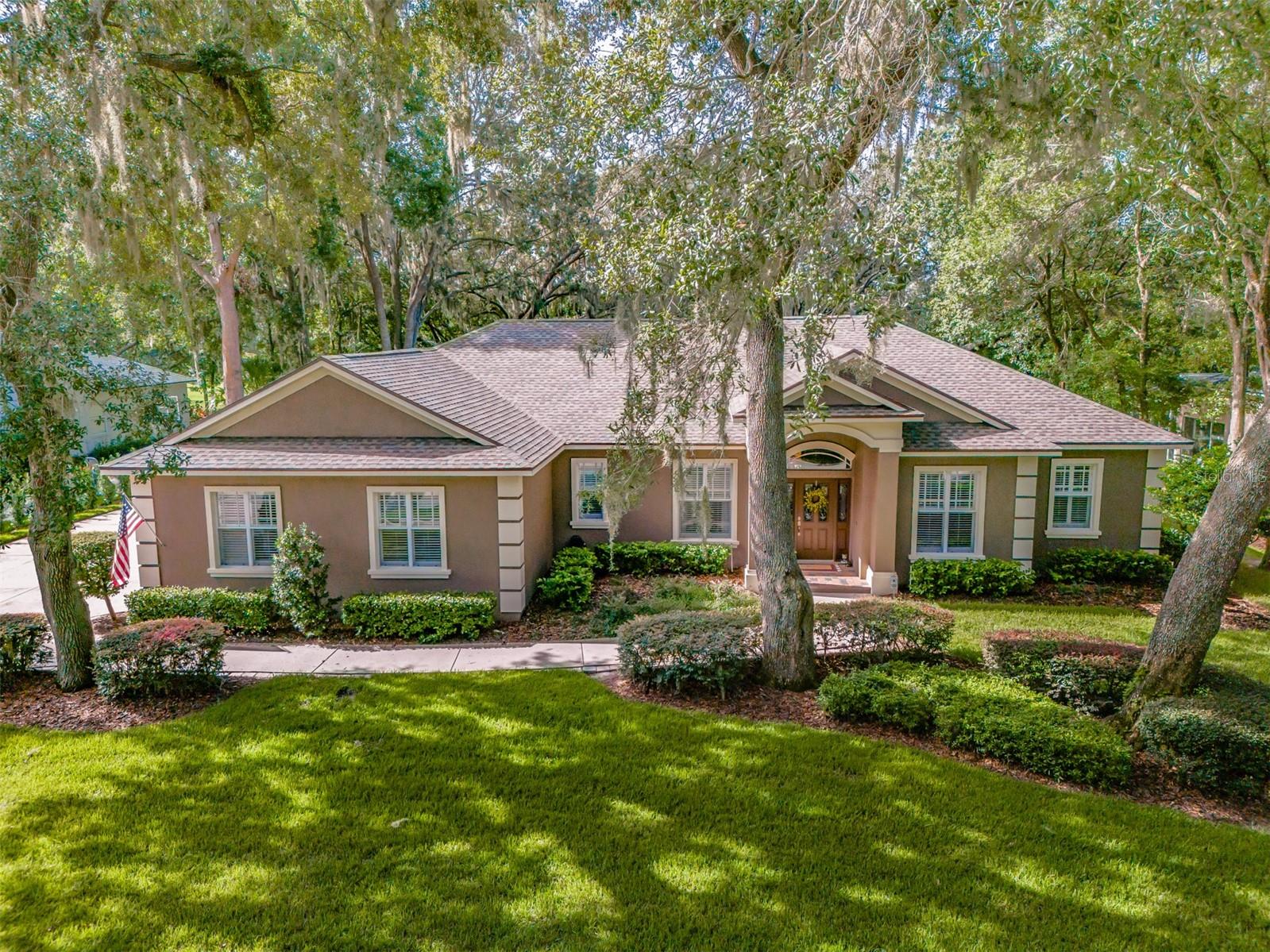 FISH HAWK TRAILS UNIT 4 PH - Residential