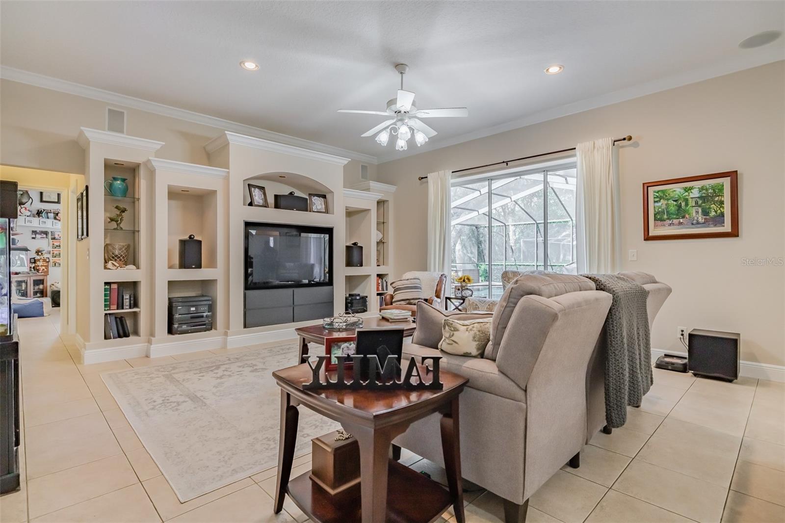 FISH HAWK TRAILS UNIT 4 PH - Residential