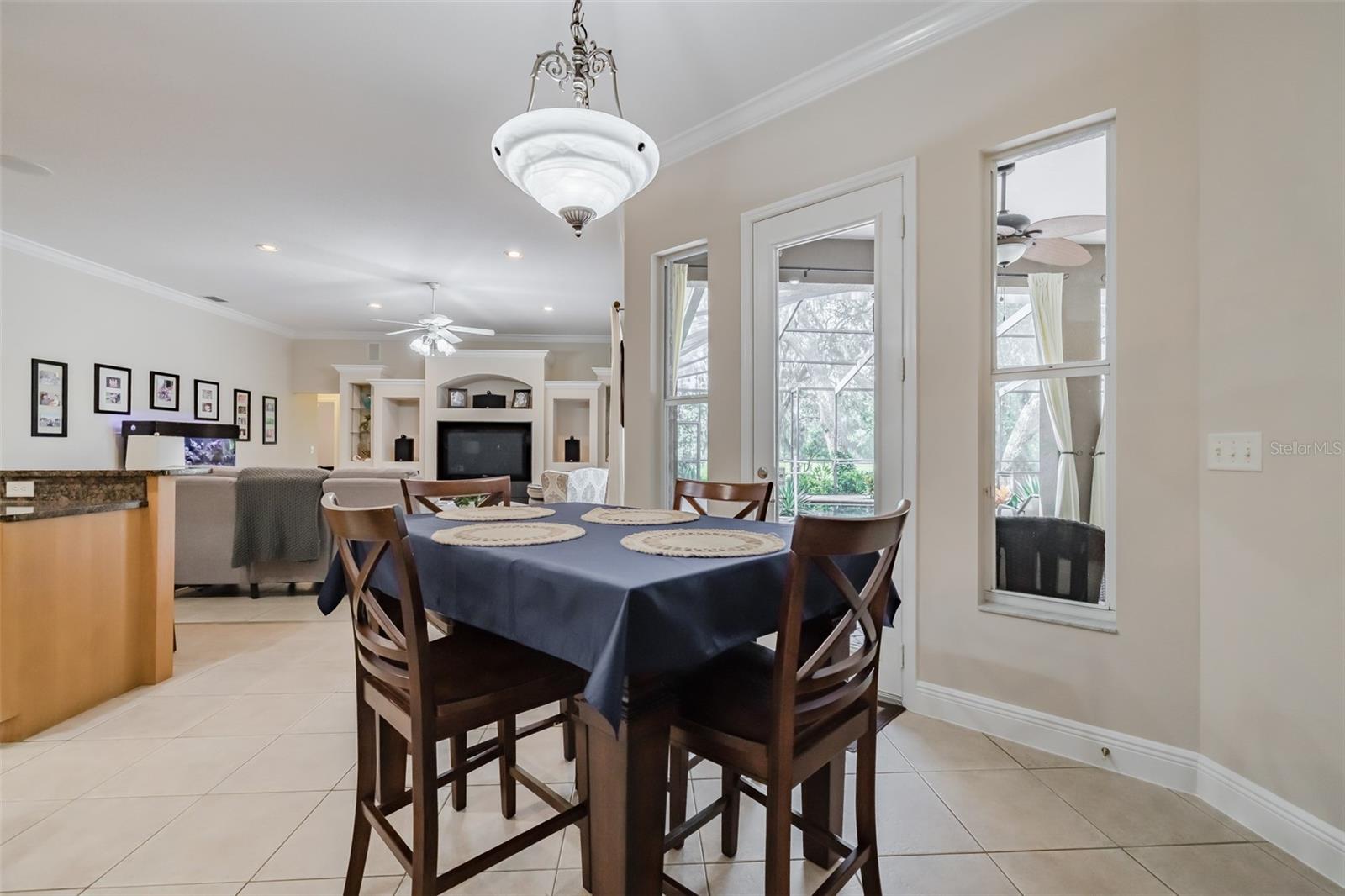 FISH HAWK TRAILS UNIT 4 PH - Residential